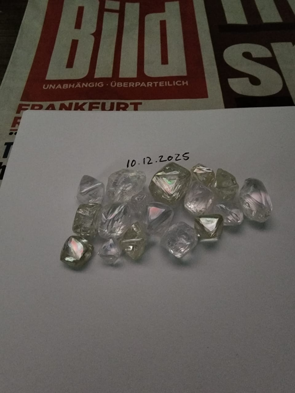 Surové diamanty — detail